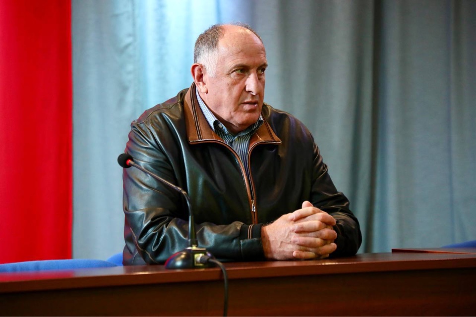Абдулмуслим Абдулмуслимов навестил дагестанских военнослужащих в госпитале в Балашихе